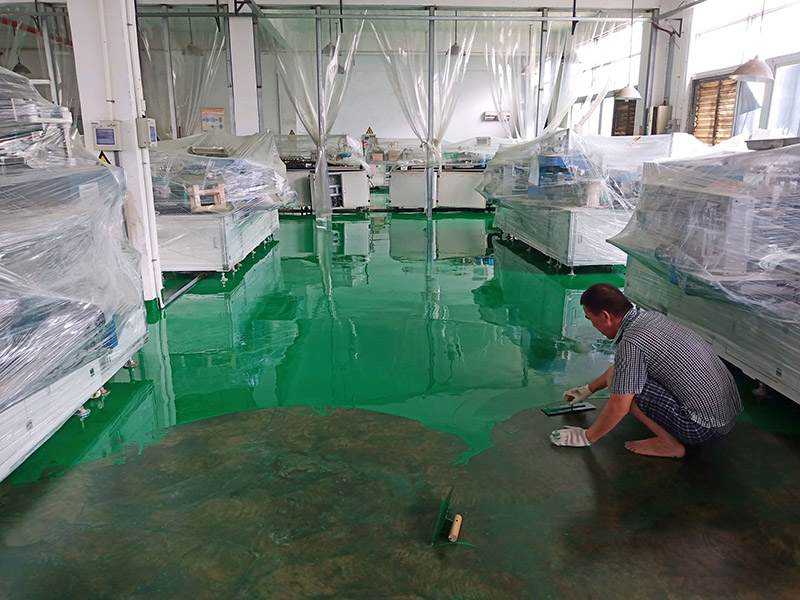 環(huán)氧樹脂砂漿自流平地坪 (4)